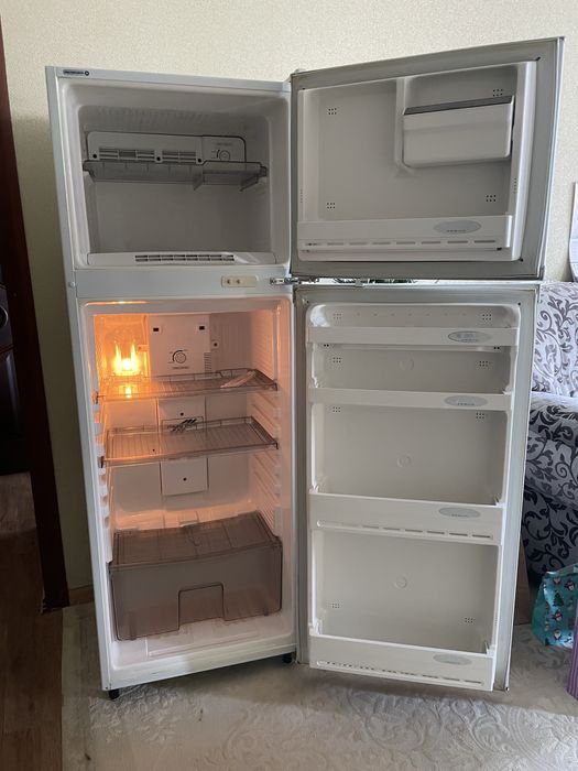 Холодильник Samsung No Frost SR-268