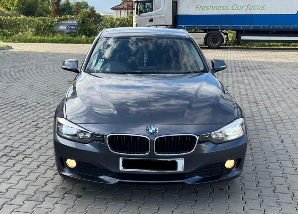 Dezmembrez bmw f30 motor bara trager capota aripa far usa