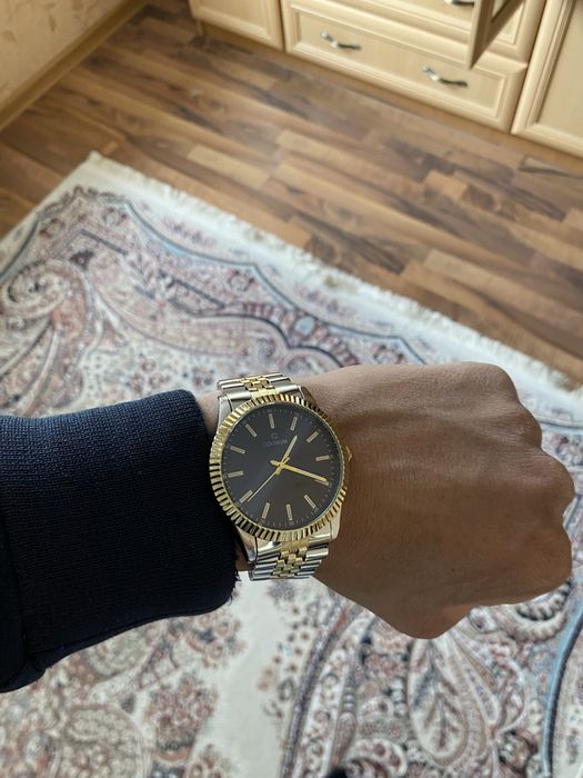 часы Ferrucci срочна!!!