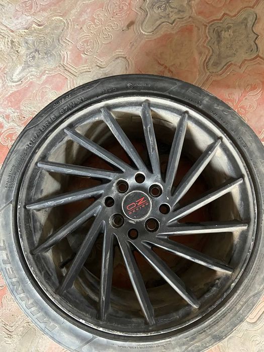 Saka diska 16 sotiladi