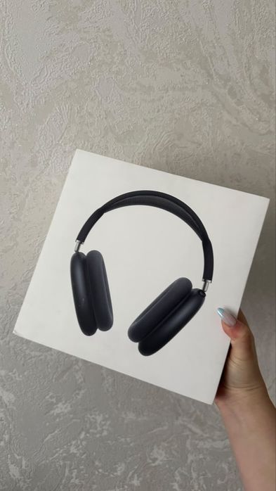 Продам AirPods Max + Smart Case