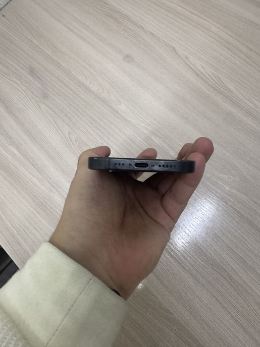 iPhone 15 Pro 256 гб