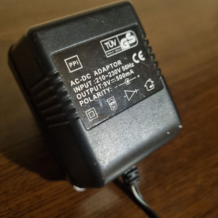 AC-DC    Adaptor