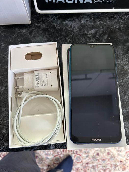 Huawei Y7 две сим