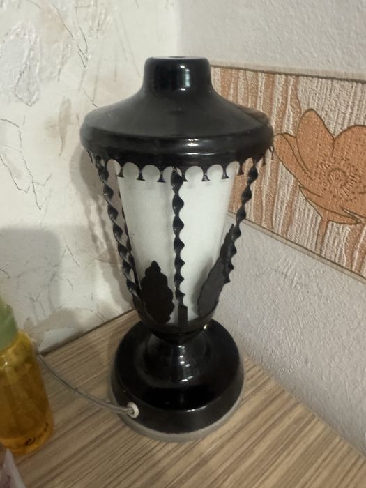 Комод / скрин с 4 чекмеджета и подарък