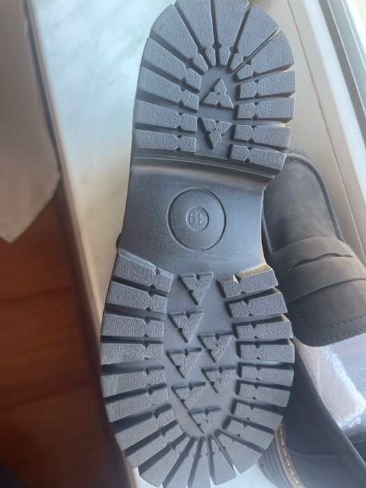 Лоуфъри/Мокасини