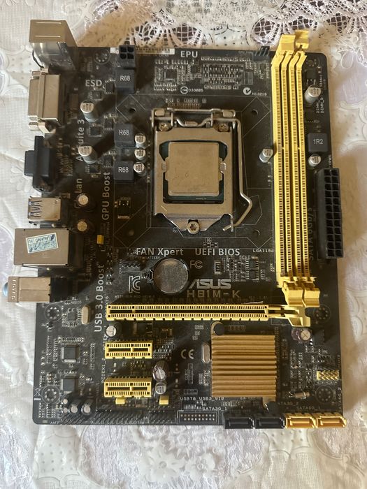 ASUS H81/ core i3 4130