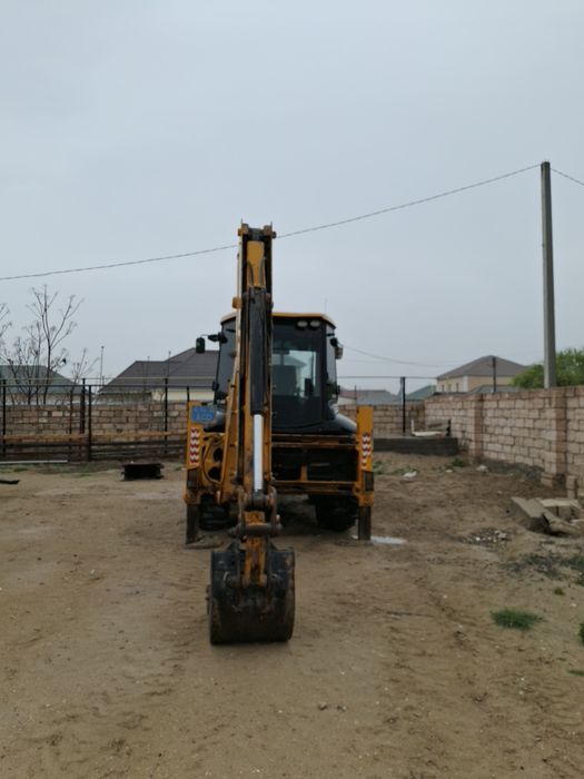 Эксковатор погрузчик jcb 3cx