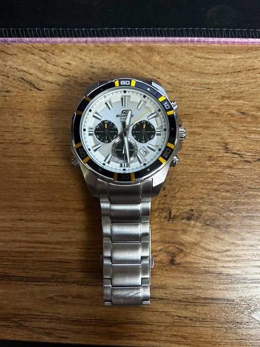Casio Edifice EFR-534