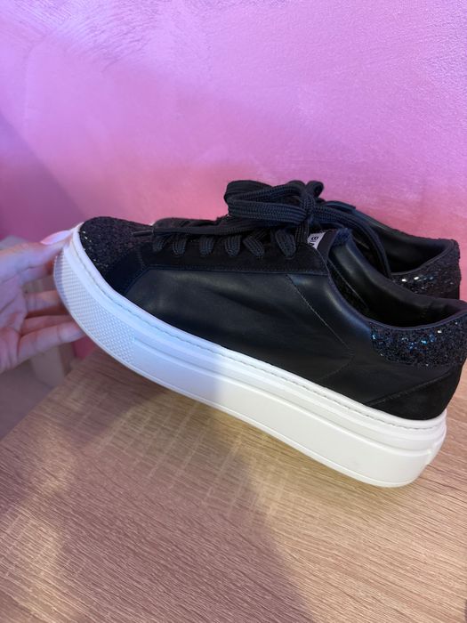 Обувки елегантни