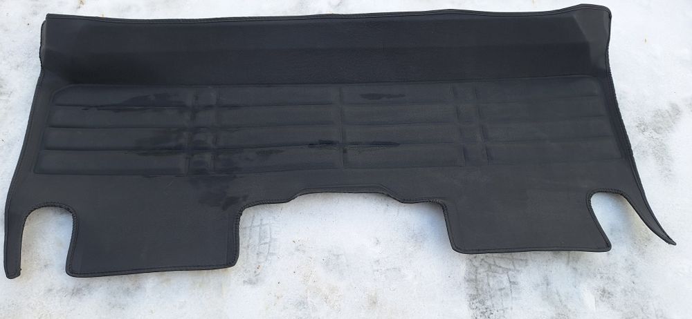 Продам коврики на  BYD