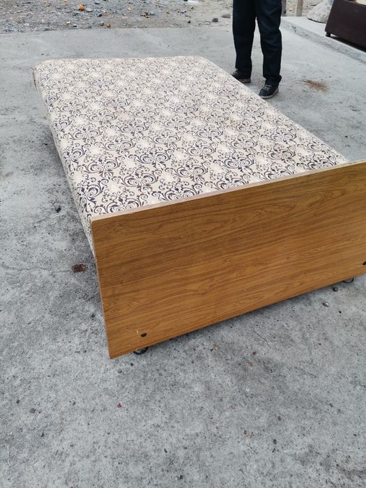 Кровать, кровать, кровать