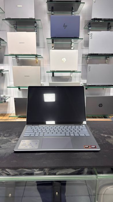Dell Inspirion Rayzen 5