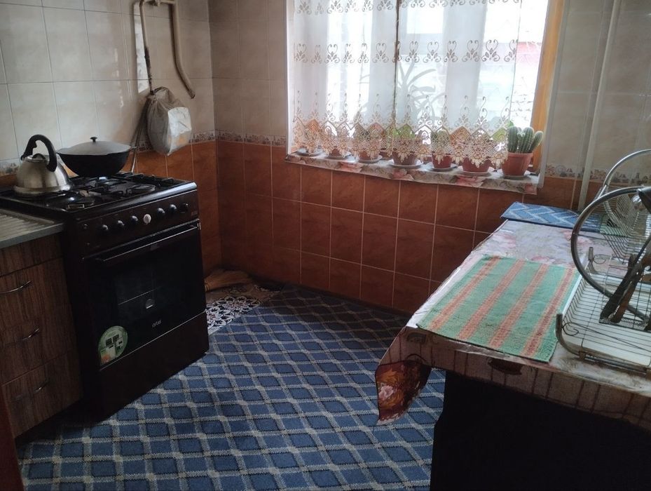 2 xonali uy ijaraga beriladi Kirgili Pelikan