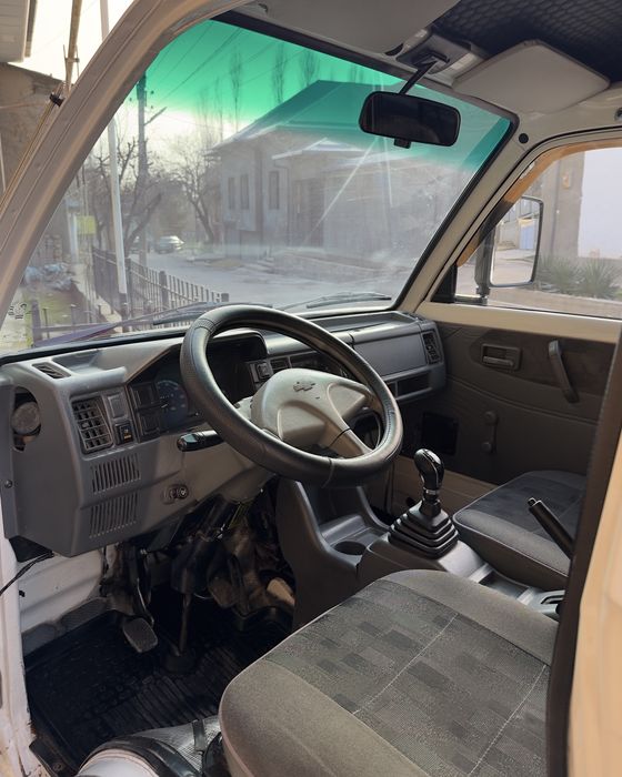 Damas Sotiladi Radnoy kraska