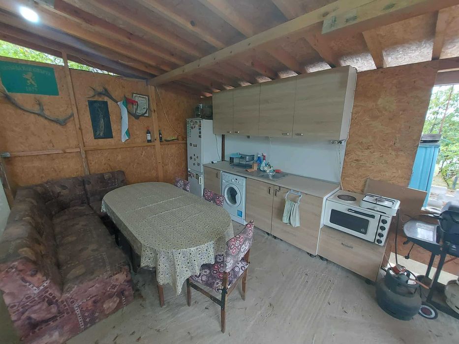 Продава се Къща в Търговище, Вилна зона - 100 кв.м за 424 €/кв.м - Снимка #2