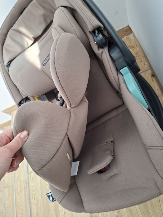 Столче за кола с isofix