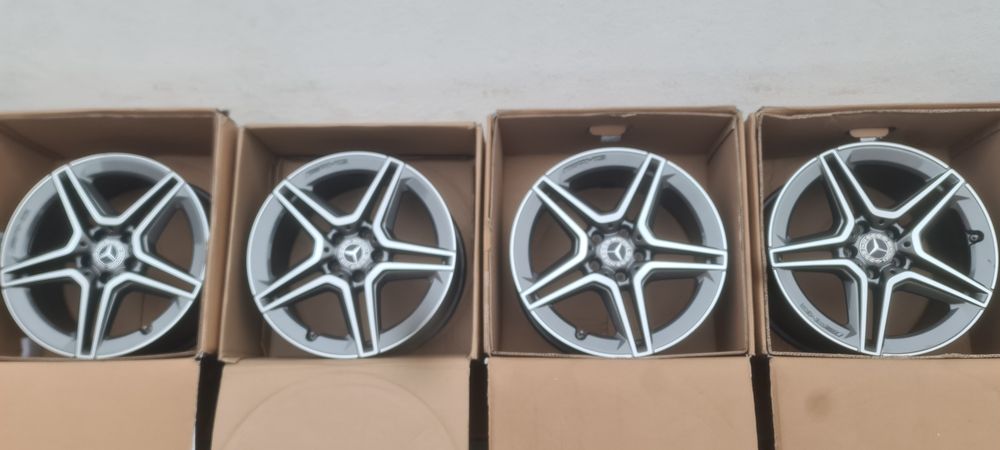 Jante r 18 originale mercedes a class,b class,CLA,vito,v class AMG