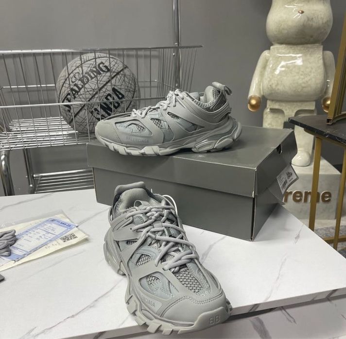Balenciaga Track GREY
