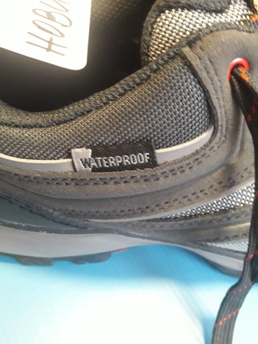 Туристически обувки