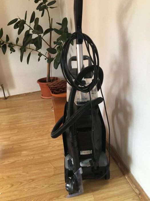 Masina spalat +aspirat covoare,tapiterii