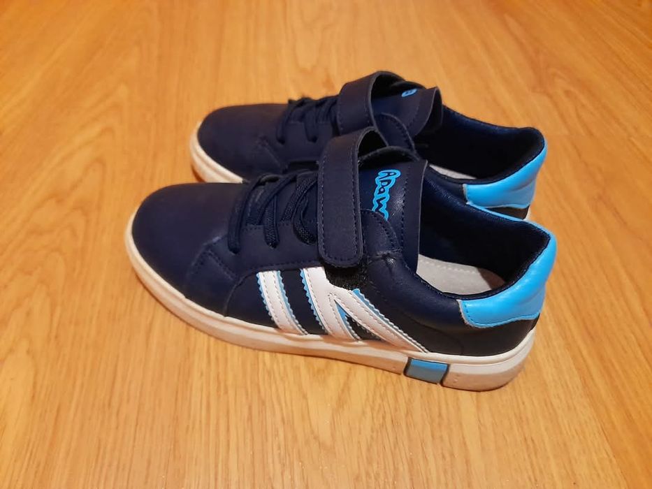 Детски маратонки естествена кожа