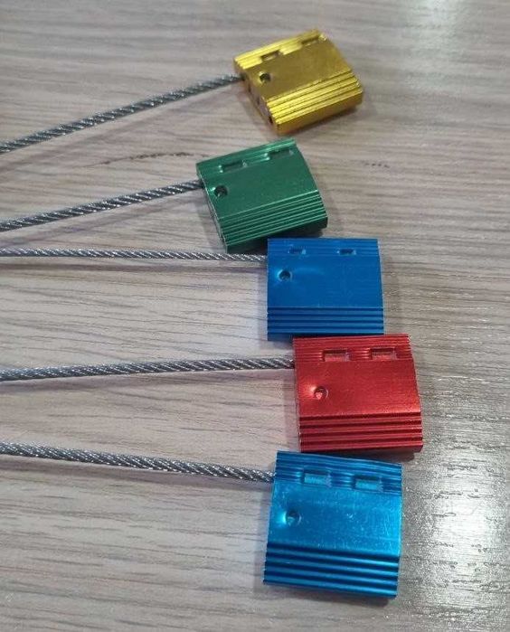 Furgon- konteyner-omborlar eshiklari uchun METAL - NAZORAT MUXRLARI