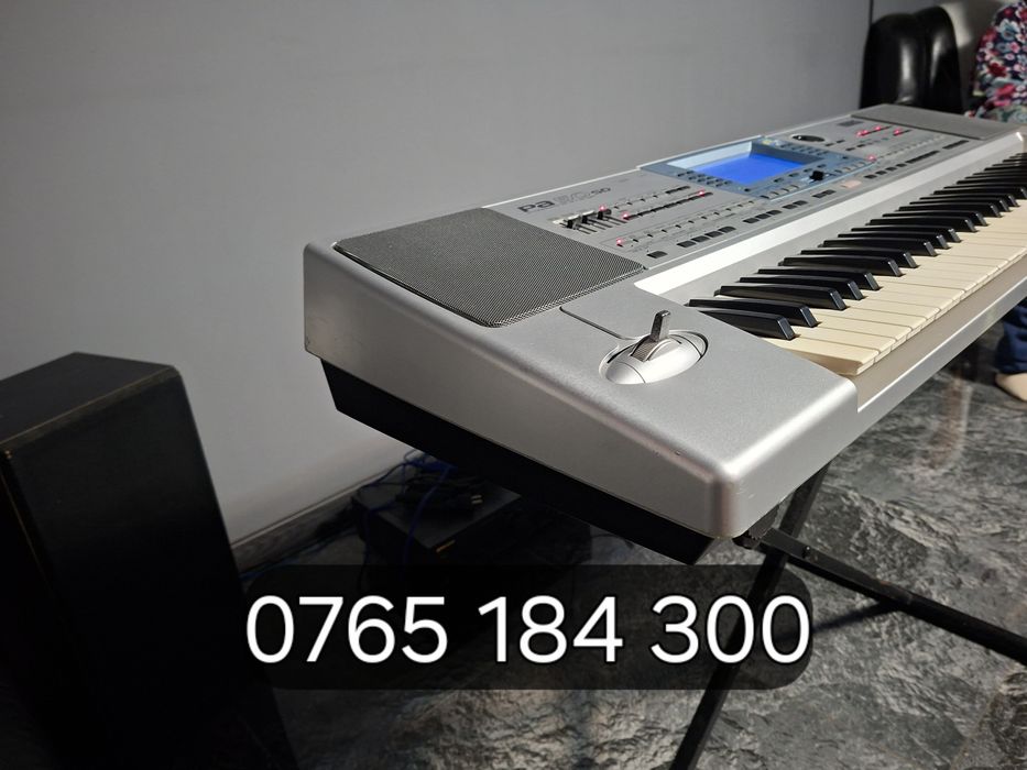 Korg Pa 50 SD FBT si Dynacord