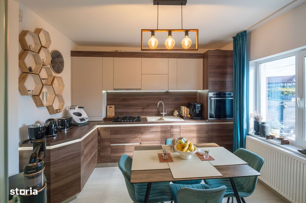 Casa gata de mutare | Curte privata | Aproape de mare