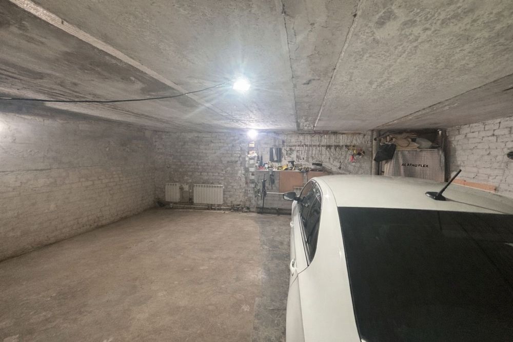 Продам теплый гараж 50м2