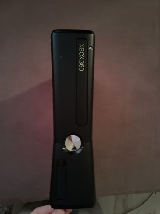 Xbox 360slim freeboot