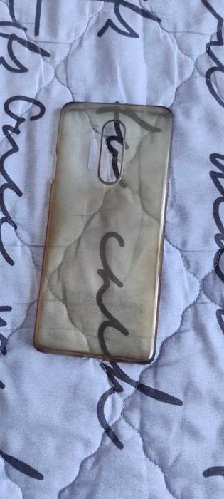 Продава се OnePlus 8 Pro 128GB, 8GM RAM