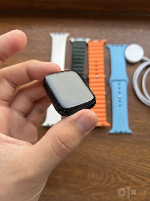Apple Watch 7 45mm Sotladi