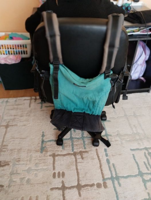 Vând marsupiu bebe Isara