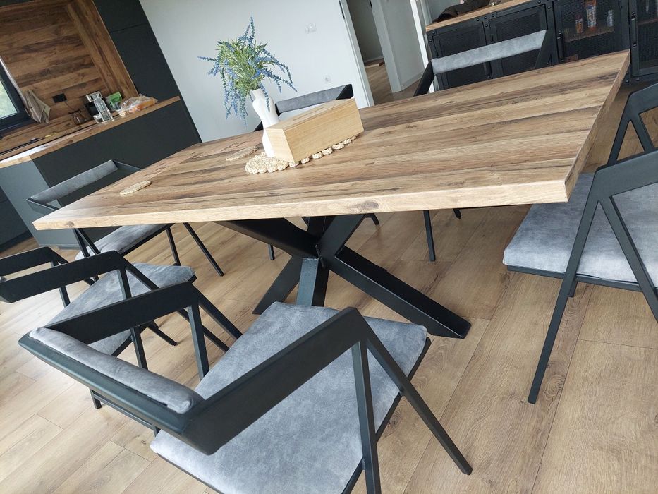 Трапезна холна маса модерна