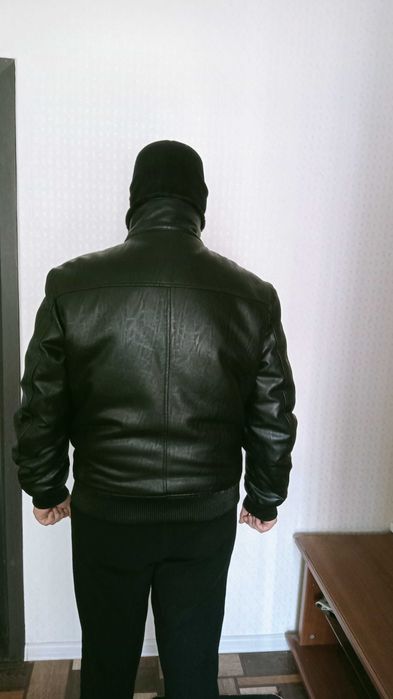 Куртка демесезоня