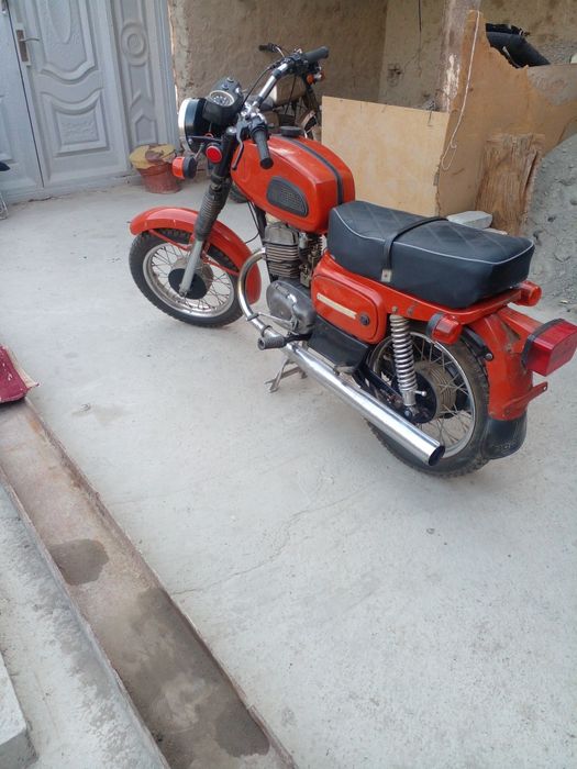 Мотоцикл 1990 год