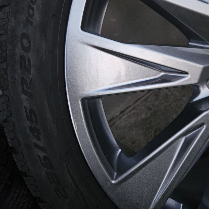 Audi A6, S6 E Tron, Ауди 20 цола