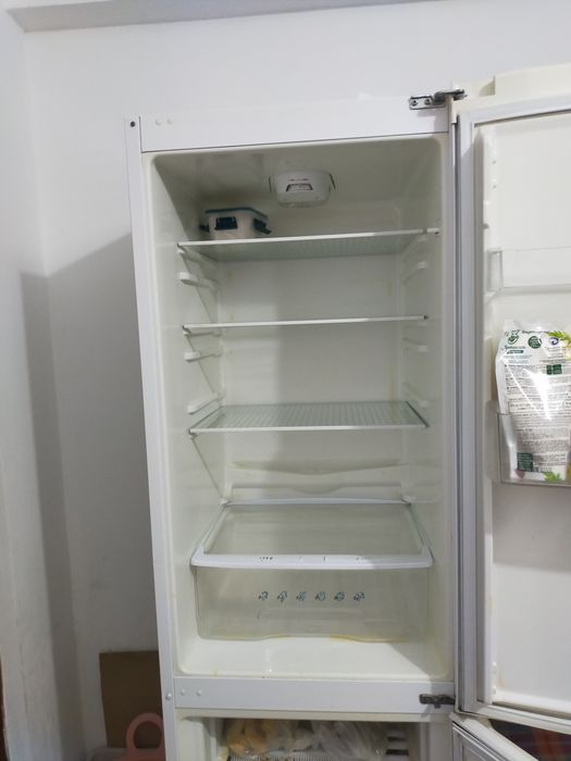 Продам Холодильник в хорошем состоянии