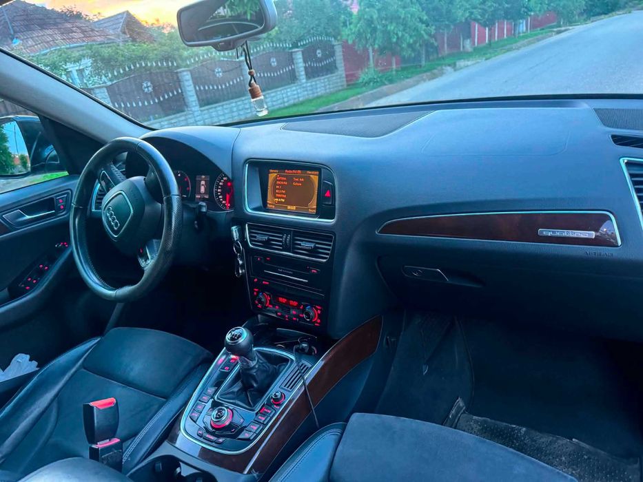 AUDI Q5 2009 — imagine 3