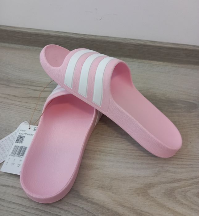 Papuci adidas marimea 38