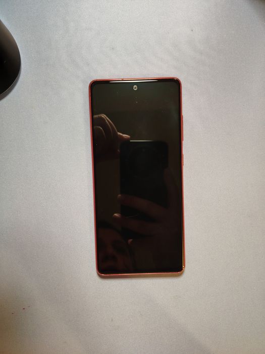 Vând Samsung Galaxy S20 FE 5G