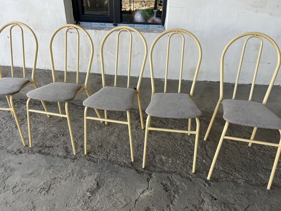 Кухонный стулья