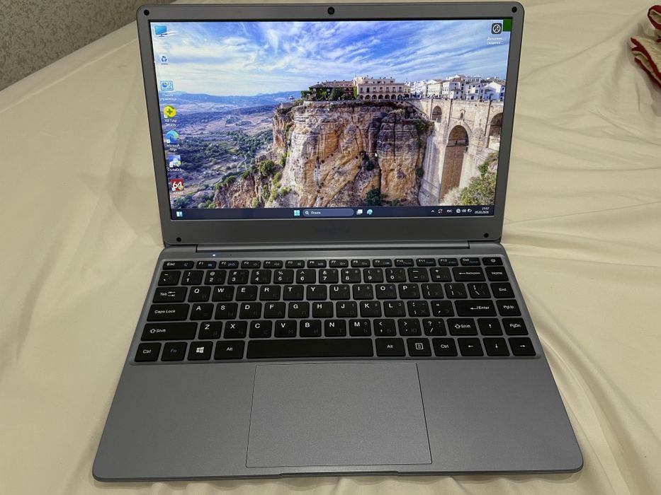 Biraz C‑14 Series 14" / 8GB RAM / SSD 512GB / Батарея 100%