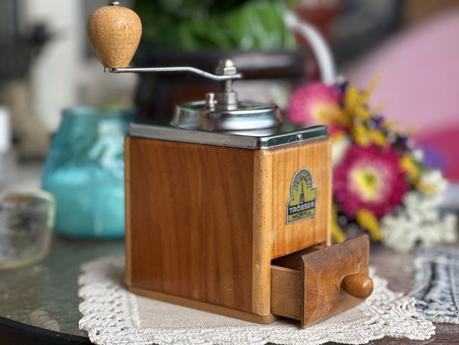 Винтич мелничка за кафе , кафемелачка