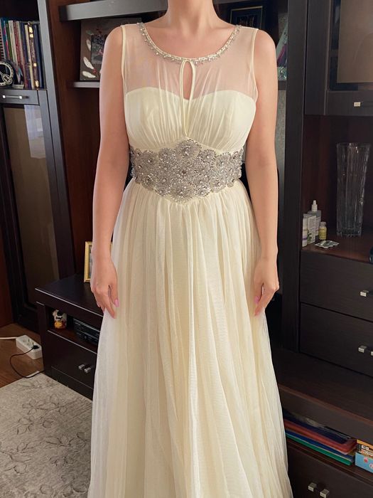 Платье на выпускной, мероприятия