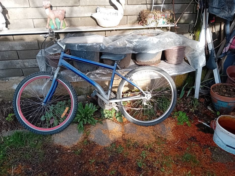 Колела 3,бр,стари запазени