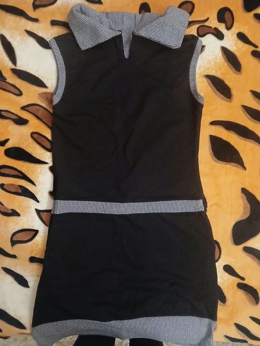 Мини черни рокли от фино трико, Модни и стилни. Една от тях е от рипс.