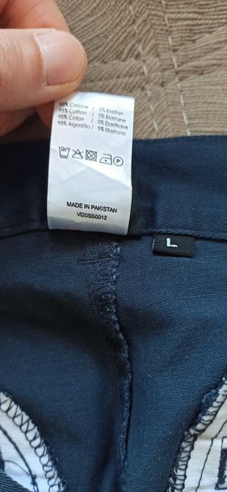 Оригинални къси панталони Versace, р-р L