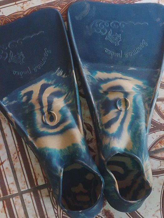 Продам ласты для плавания